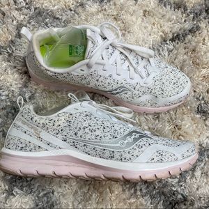 saucony memory foam form2u